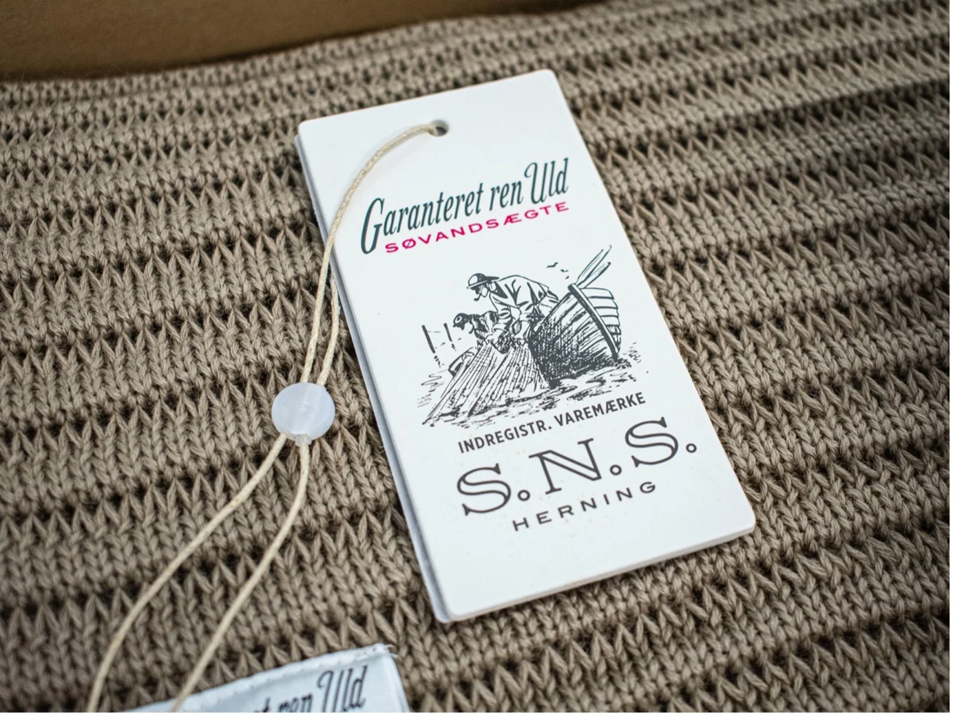 S.N.S. Herning GENUINE blanket_pale camel — Photo 4