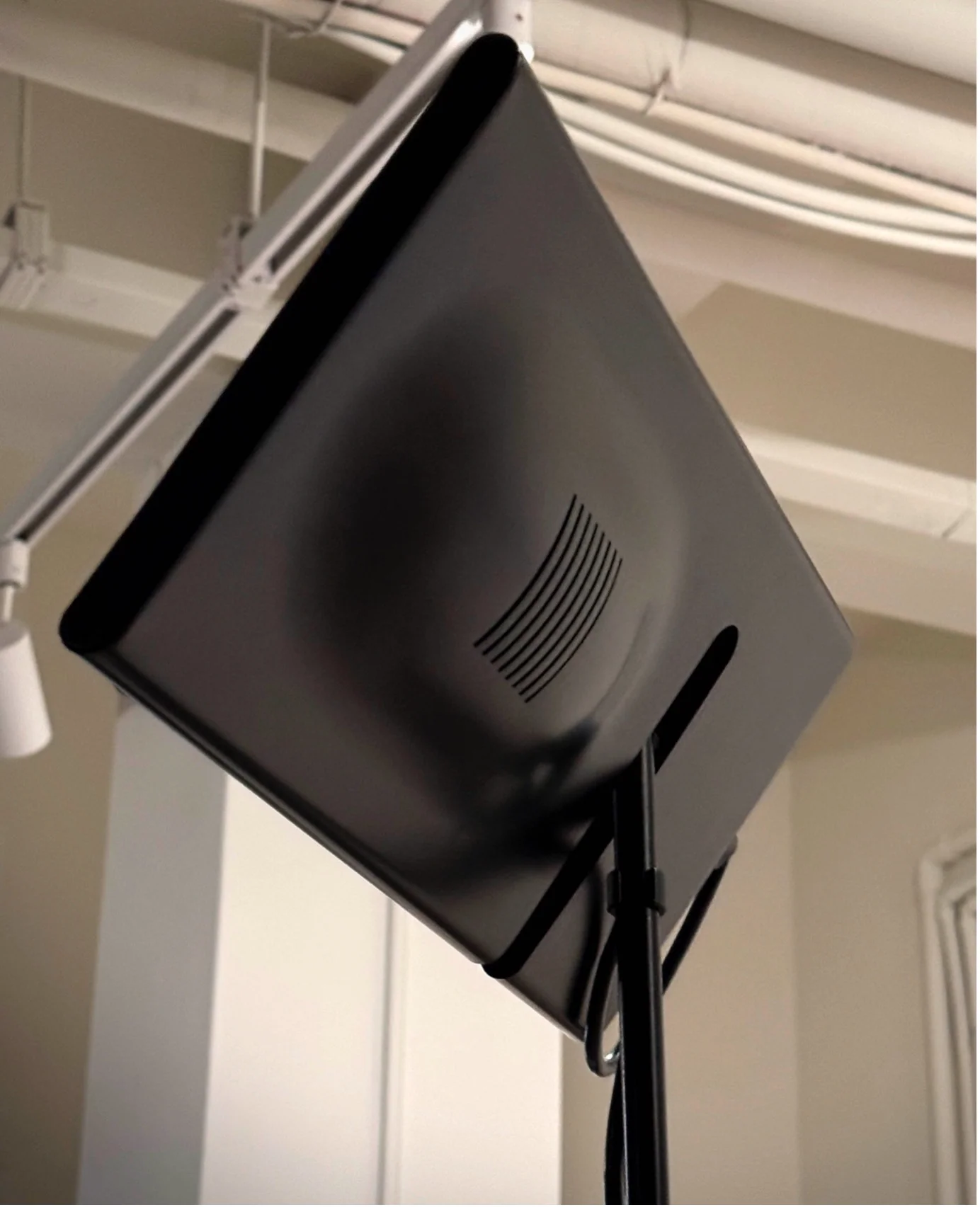 Duna Terra Floor Lamp by Marco Colombo & Mario Barbaglia (Black) — Photo 8